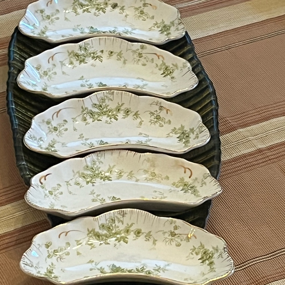 Firm Price! Antique set of (5) Alfred Meakin appetizers plates